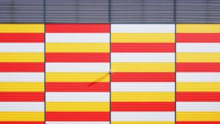 サーバー仮想化とは？VMwareとHyper-Vの違いをインフラエンジニア向けに解説