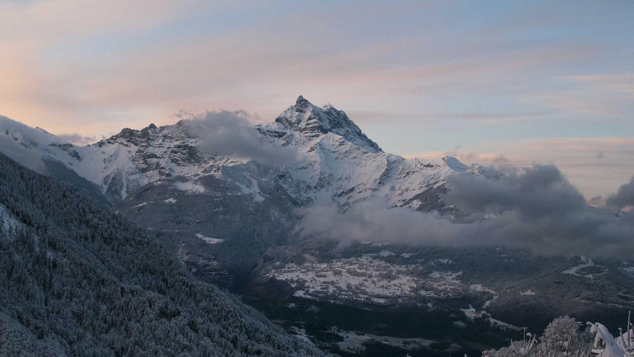 インフラエンジニアからセキュリティエンジニアへのキャリアシフト｜スキルセットと登録セキスペの取得方法